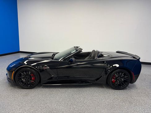 Used 2017 Chevrolet Corvette Z06 RWD image 5