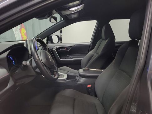 Used 2023 Toyota RAV4 SE AWD/4WD image 12