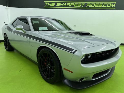 Used 2020 Dodge Challenger R/T w/ Plus Package RWD image 2