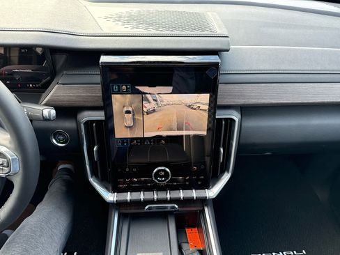 New 2026 GMC Acadia Denali w/ Super Cruise Package image 23