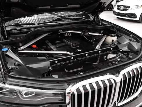 Used 2019 BMW X7 xDrive40i w/ Cold Weather Package AWD/4WD image 69