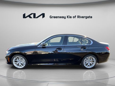 Used 2025 BMW 330i xDrive 330i xDrive Sedan AWD image 4