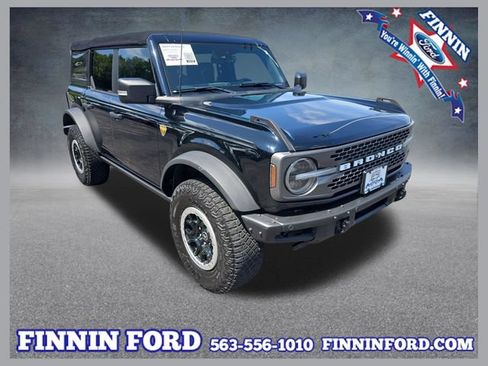 Used 2022 Ford Bronco Badlands w/ Sasquatch Package AWD/4WD image 1