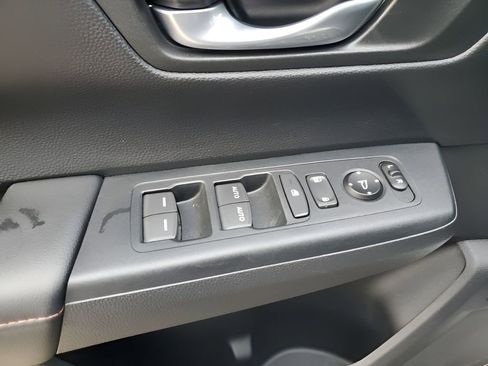 Used 2024 Honda CR-V Sport image 28