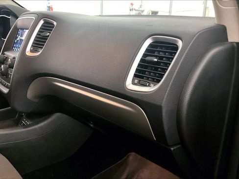 Used 2019 Dodge Durango SXT w/ 3rd Row Seating Group image 16