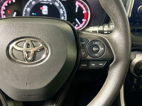 Used 2023 Toyota RAV4 XLE image 19