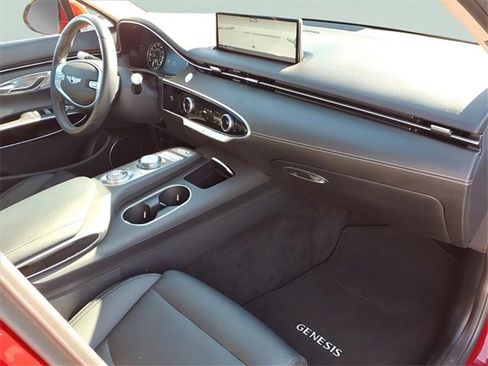 Used 2025 Genesis GV70 2.5T image 19
