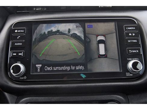 Used 2021 Nissan Kicks SR w/ Interior Electronics Package FWD image 24