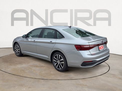 New 2026 Volkswagen Jetta SE FWD image 6