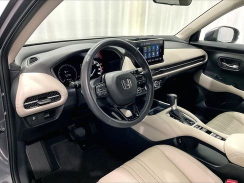Used 2024 Honda HR-V EX-L image 8