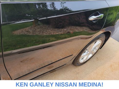 Used 2013 Nissan Altima 2.5 SL w/ 2.5 Moonroof Pkg FWD image 12