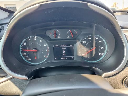 Used 2024 Chevrolet Malibu LT FWD image 5