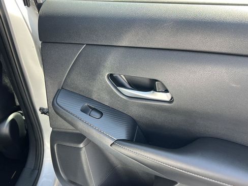 Used 2020 Nissan Sentra SV FWD image 22