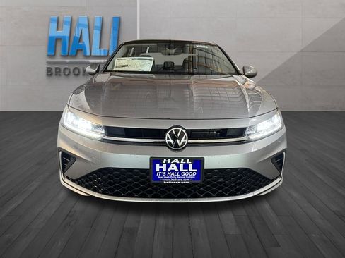 New 2026 Volkswagen Jetta SE image 8