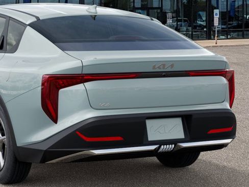 New 2026 Kia K4 image 13
