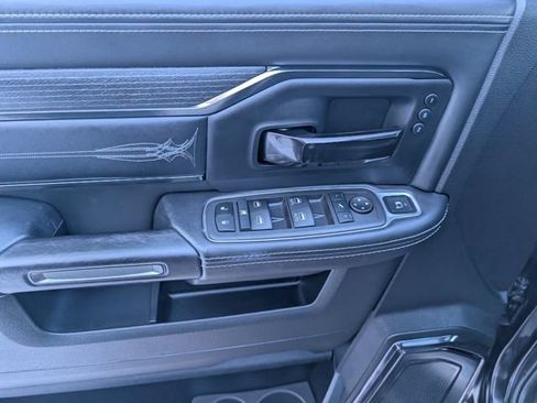 Used 2022 RAM 3500 Limited image 12