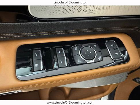 Used 2023 Lincoln Aviator Black Label image 41