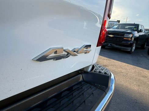 Used 2019 RAM 2500 Tradesman w/ Safety Group AWD/4WD image 14
