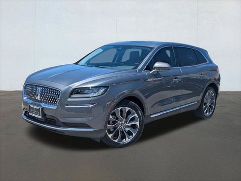 Used 2023 Lincoln Nautilus Reserve w/ Equipment Group 201A FWD image 1