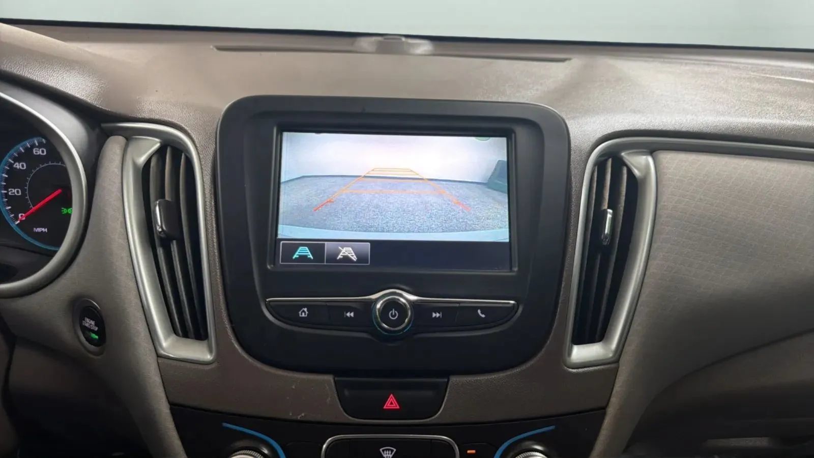 Used 2017 Chevrolet Malibu LS FWD image 14