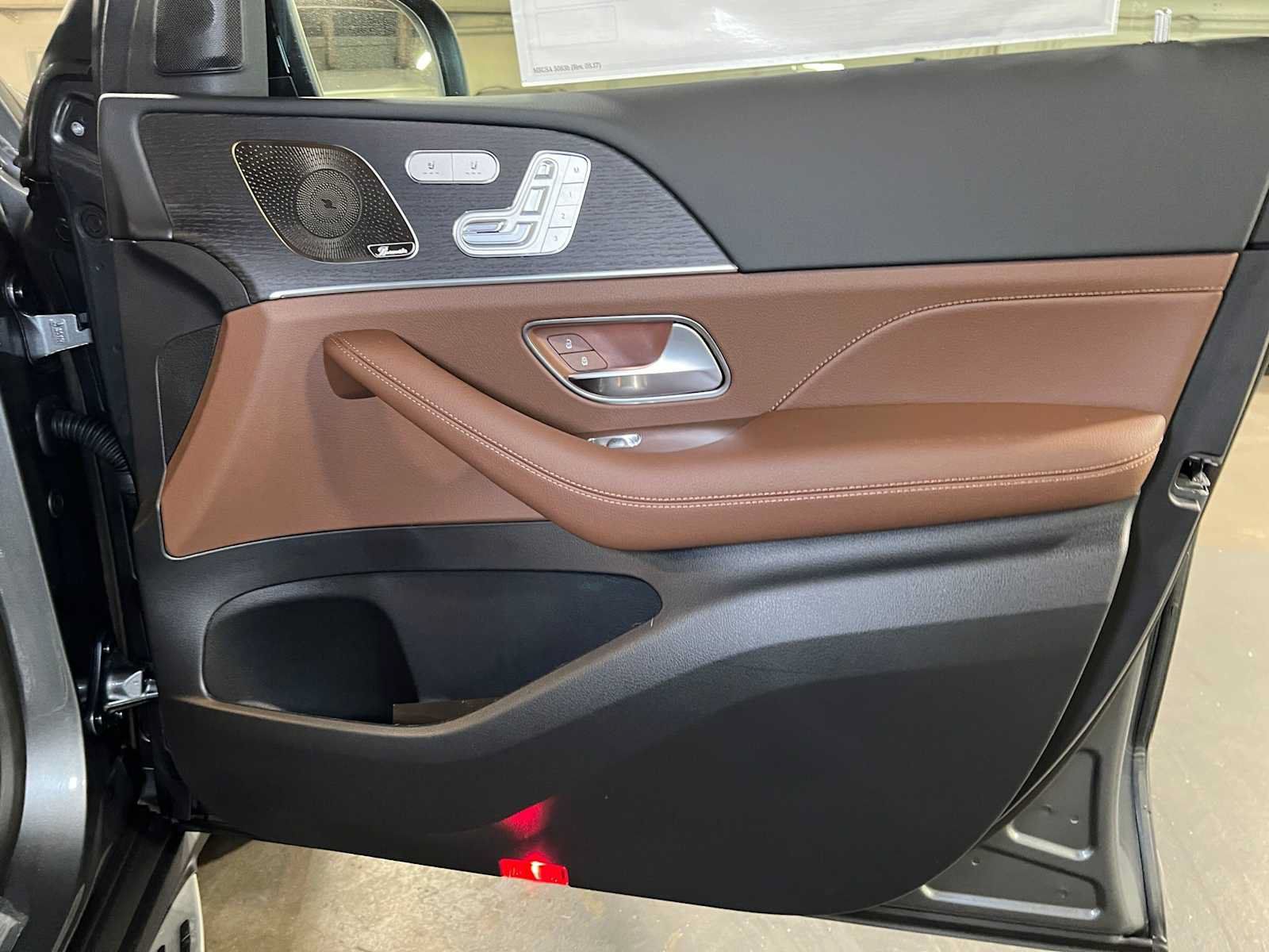 New 2026 Mercedes-Benz GLE 450e 4MATIC image 10