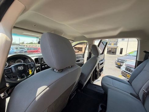 Used 2018 RAM 1500 Classic SLT RWD image 14