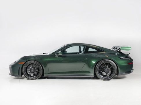 Certified 2025 Porsche 911 GT3 RWD image 2