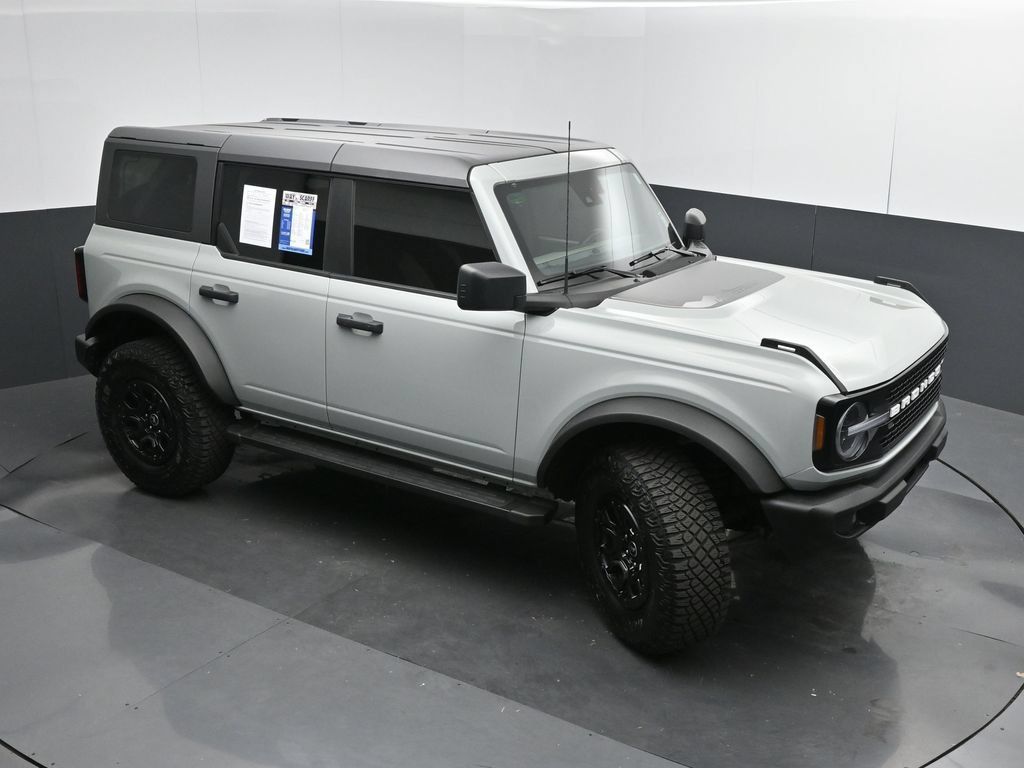 Used 2022 Ford Bronco Wildtrak AWD/4WD image 43