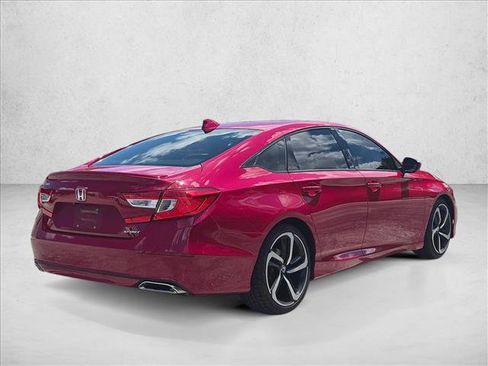 Used 2018 Honda Accord Sport image 5