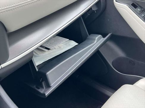 Used 2023 Nissan Rogue SV w/ SV Premium B Package image 35