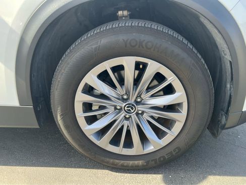 Used 2025 MAZDA CX-90 3.3 Turbo w/ Select Package AWD/4WD image 16