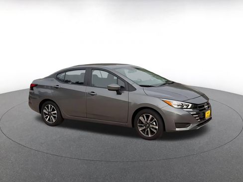 Used 2025 Nissan Versa SV FWD image 2
