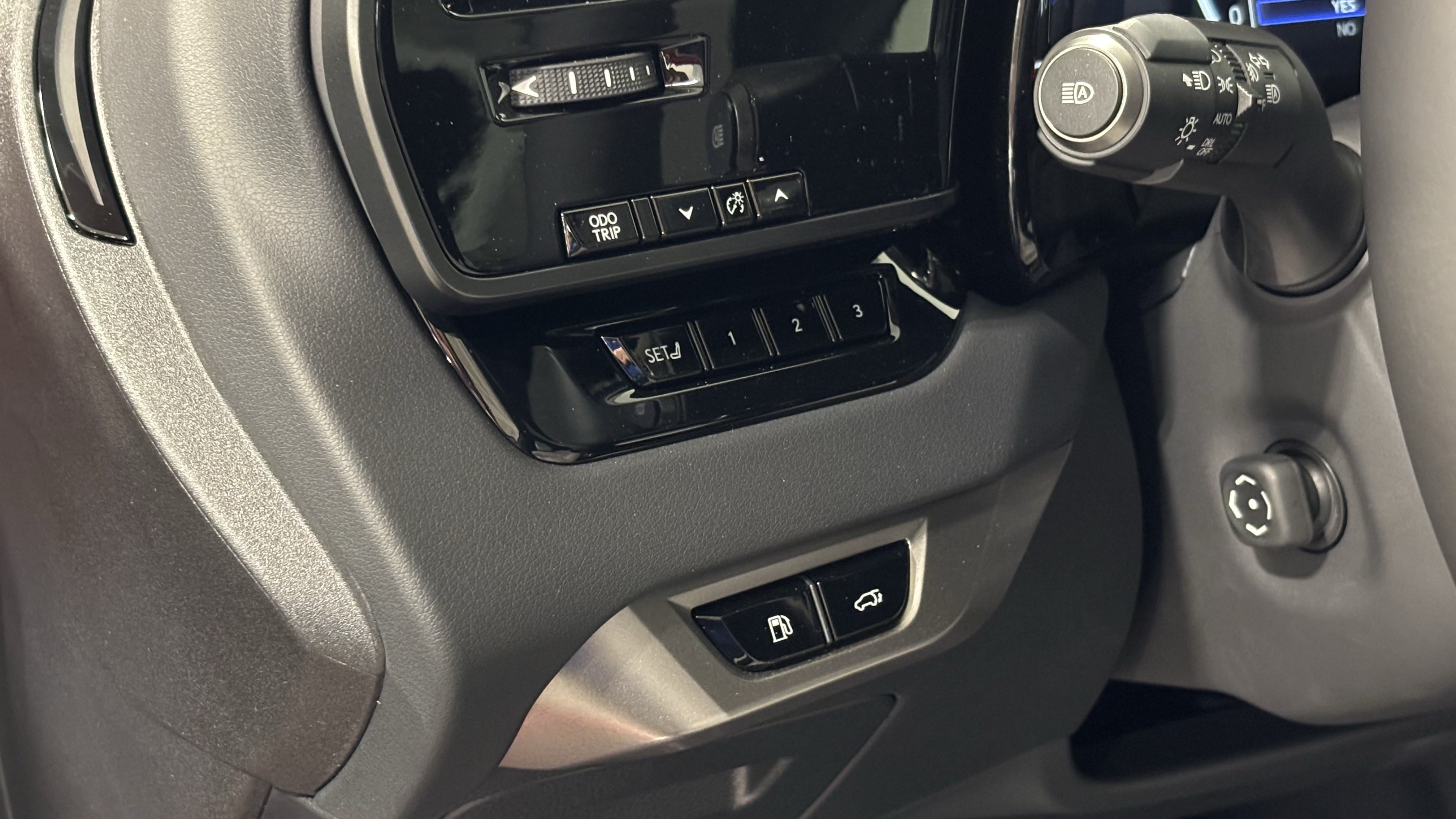 New 2026 Lexus RX 350 FWD image 17