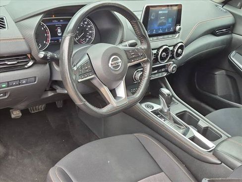 Used 2022 Nissan Sentra SR FWD image 9