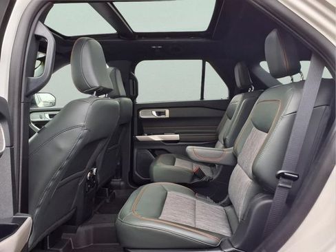 Used 2024 Ford Explorer Timberline w/ Timberline Technology Package AWD/4WD image 13