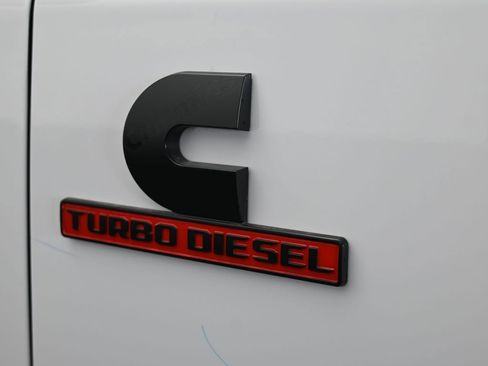 New 2026 RAM 2500 Laramie w/ Night Edition image 44