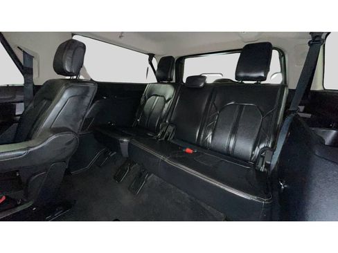Used 2019 Ford Expedition Max Platinum AWD/4WD image 17