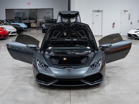 Used 2015 Lamborghini Huracan LP 610-4 AWD/4WD image 35