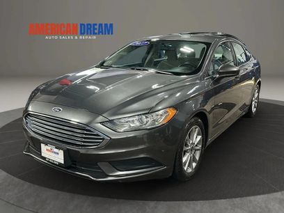 Used 2017 Ford Fusion SE w/ Fusion SE Technology Package