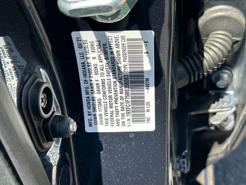 Used 2021 Honda Civic EX-L image 32