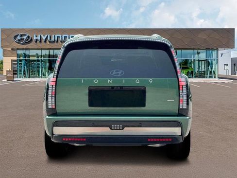 New 2026 Hyundai Ioniq 9 Calligraphy AWD/4WD image 6