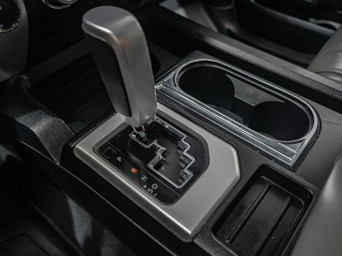 Used 2018 Toyota Tundra Limited AWD/4WD image 21