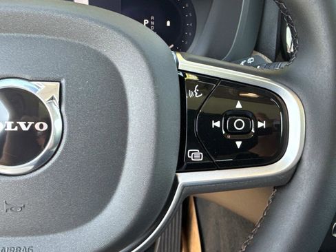 New 2026 Volvo XC60 B5 Plus w/ Climate Package image 26