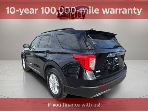 Used 2023 Ford Explorer XLT w/ Equipment Group 202A AWD/4WD image 5