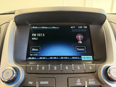 Used 2015 Chevrolet Equinox LT w/ Driver Convenience Package image 13