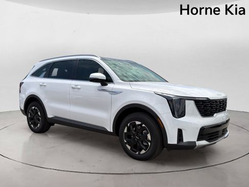 New 2026 Kia Sorento S w/ S Panoramic Sunroof Package FWD image 2