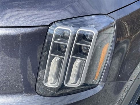 New 2025 Kia Telluride S image 14