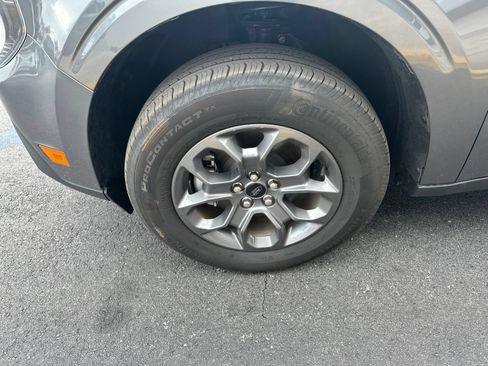 Used 2025 Ford Maverick XLT FWD image 13