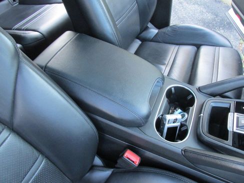 Used 2020 Porsche Cayenne image 57