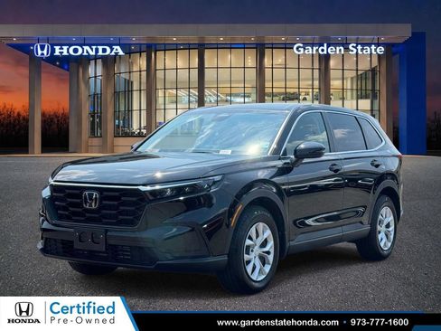 Used 2025 Honda CR-V LX image 1